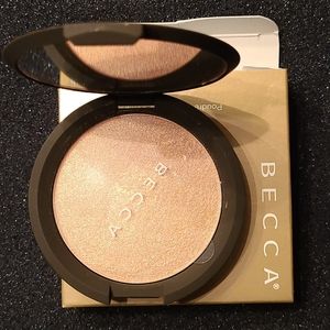 Becca Shimmering Skin Profector